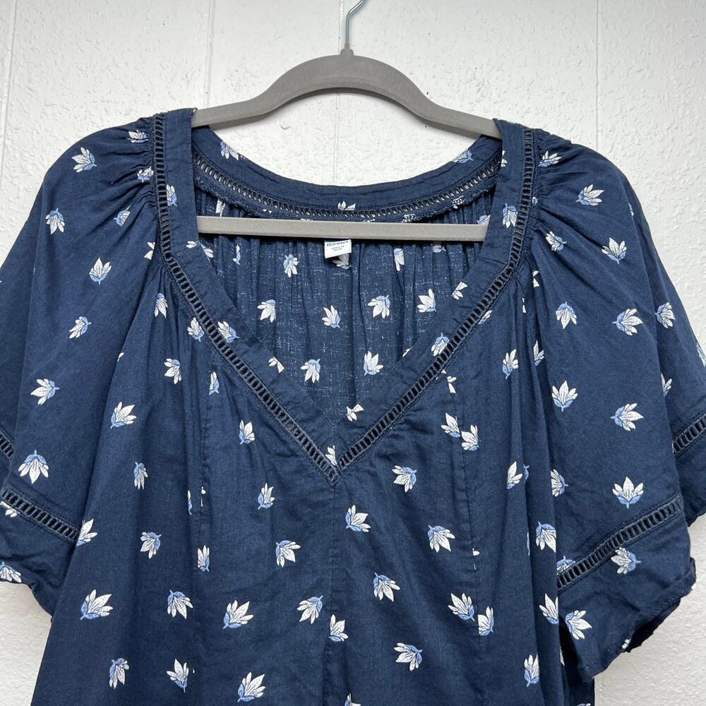 Old Navy Floral Top Women XXL Lightweight Flutter Sleeve Dark Fairy Boho Relaxed - Picture 3 of 12